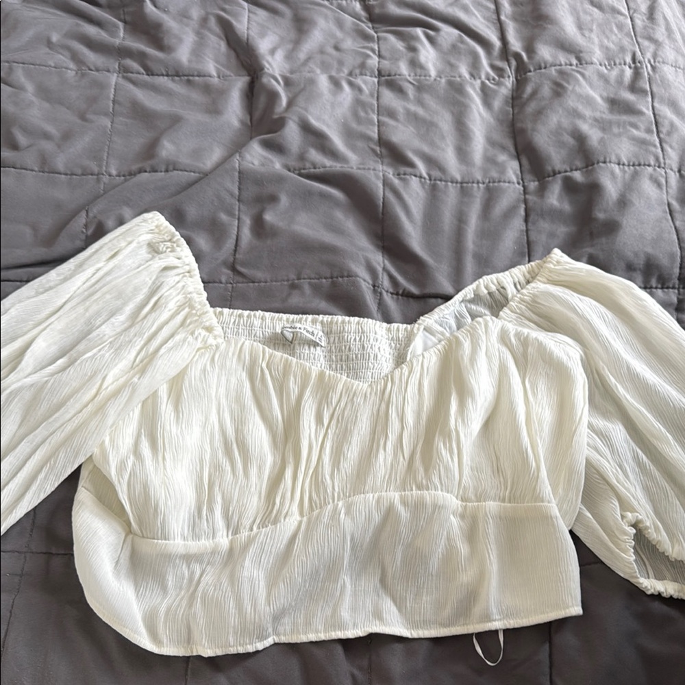 Abercrombie & Fitch Cream Smocked 3/4 Sleeve Blouse